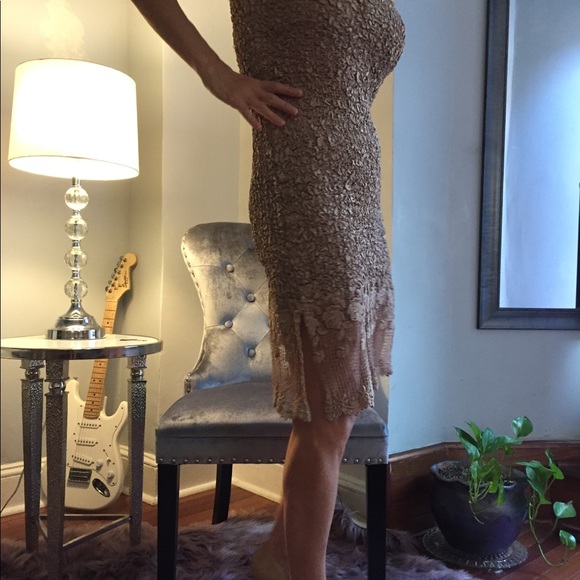 Dress - Picture 3 of 8